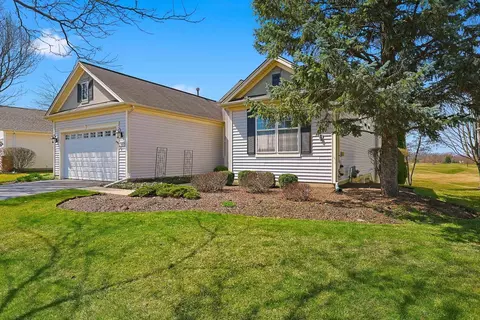 12853 Cold Springs Dr, Huntley, IL 60142
