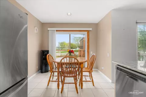 Dining - 464 Topaz Ln, Bartlett, IL 60103 photo 1 of 2