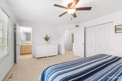 Bedroom - 464 Topaz Ln, Bartlett, IL 60103 photo 2 of 4