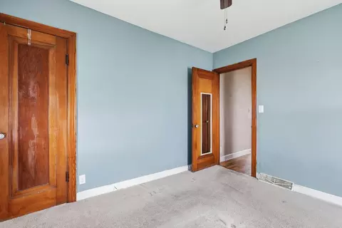 Bedroom - 2202 46th St, Moline, IL 61265 photo 3 of 7