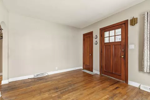 Entry Way - 2202 46th St, Moline, IL 61265 photo 1 of 3