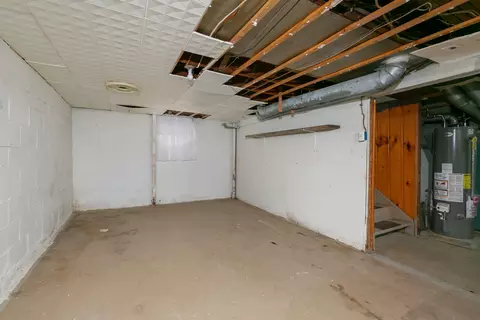 Other - 2202 46th St, Moline, IL 61265 photo 2 of 4
