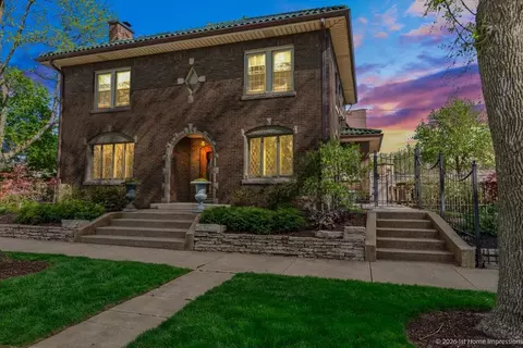 Exterior - 9955 S Hamilton Ave, Chicago, IL 60643 photo 2 of 8