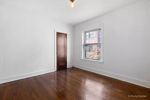 Bedroom - 726 Hinman Ave #2E, Evanston, IL 60202 photo 1 of 4