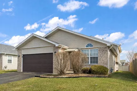 14817 Campbell Ave, Harvey, IL 60426