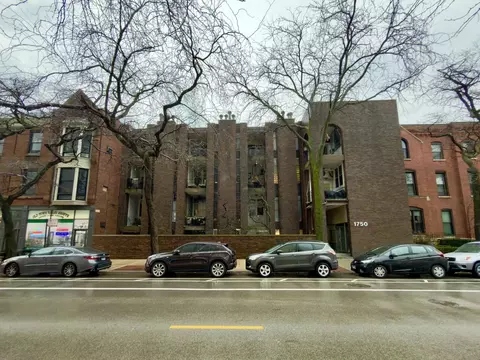 Undisclosed, Chicago, IL 60614