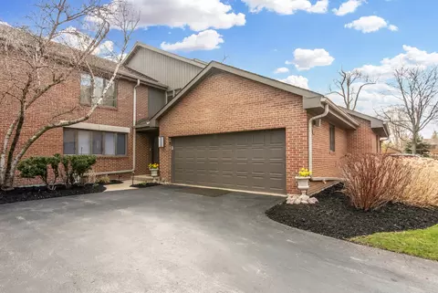 49 Park Ln #49, Park Ridge, IL 60068