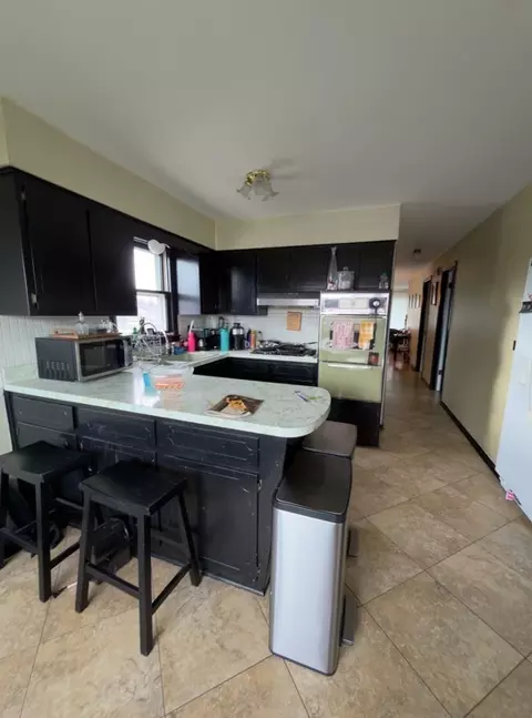2571 Suffield St, Des Plaines, IL 60016 photo 5