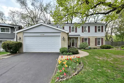 1408 Colony Ct, Lombard, IL 60148
