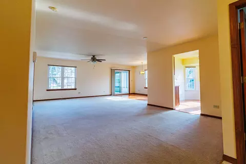 Living - 21200 Silktree Cir #0, Plainfield, IL 60544 photo 1 of 4