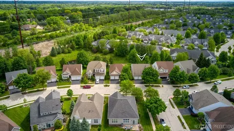 View/Area - 3844 Valhalla Dr, Elgin, IL 60124 photo 4 of 6