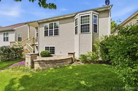 Exterior - 3844 Valhalla Dr, Elgin, IL 60124 photo 2 of 2