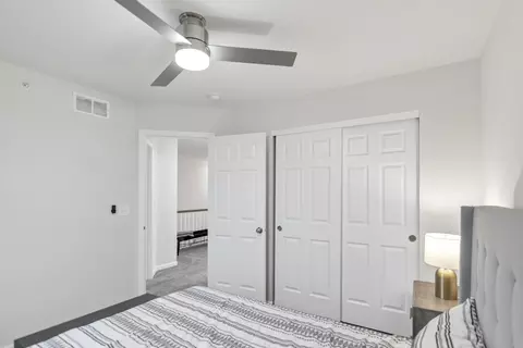 Bedroom - 2720 Lily Ln, Rolling Meadows, IL 60008 photo 3 of 3
