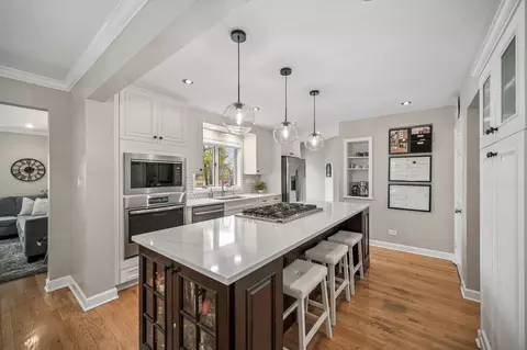 Kitchen - 128 Parkview Rd, Glenview, IL 60025 photo 1 of 3