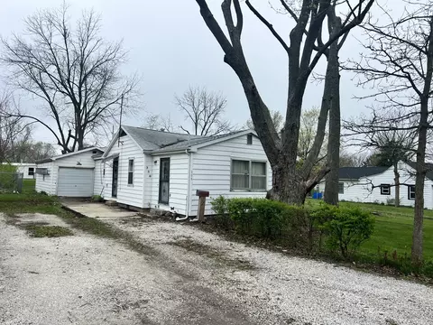 356 E Fulton St, Paxton, IL 60957