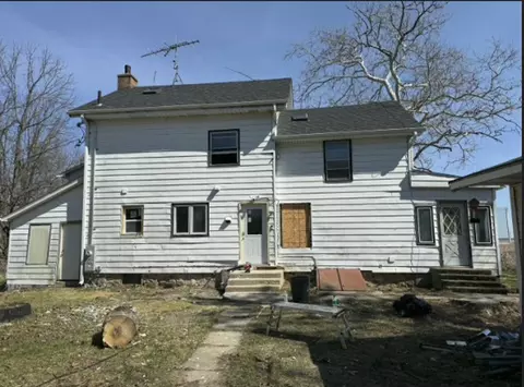 14860 Mill Rd, Capron, IL 61012