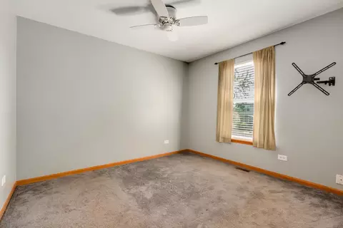 Bedroom - 7202 Faxton Ln, Plainfield, IL 60586 photo 3 of 4