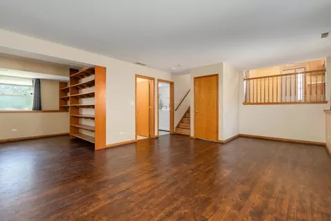Living - 7202 Faxton Ln, Plainfield, IL 60586 photo 6 of 6