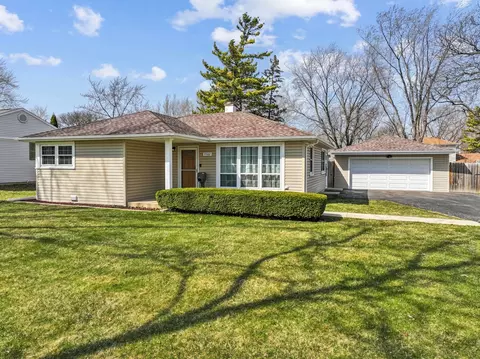 3502 Mallard Ct, Rolling Meadows, IL 60008