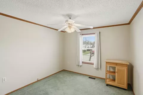 1 Swallow Ln, Beecher, IL 60401 photo 17