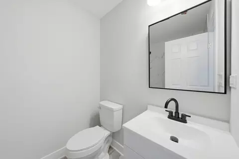 Bath - 8516 Austin Ave, Burbank, IL 60459 photo 4 of 4
