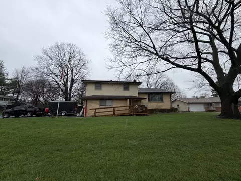 2308 Slayback St, Urbana, IL 61802