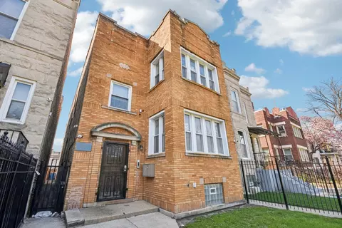 412 N Pine Ave, Chicago, IL 60644