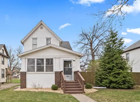 2409 Farnam St, Davenport, IA 52803