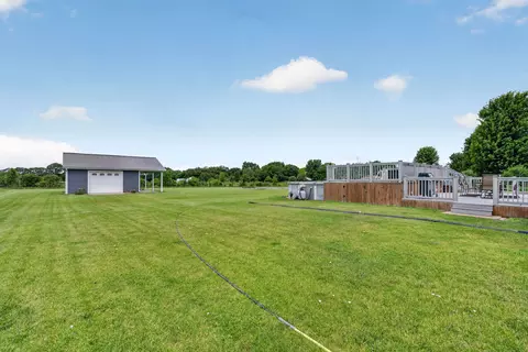 Exterior - 3365 N School Dr, Morris, IL 60450 photo 7 of 10