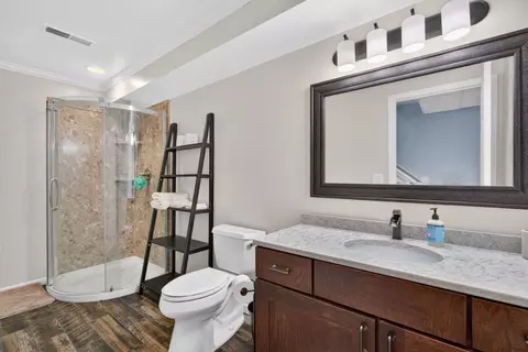 Bath - 3365 N School Dr, Morris, IL 60450 photo 1 of 3