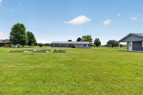 Exterior - 3365 N School Dr, Morris, IL 60450 photo 6 of 10