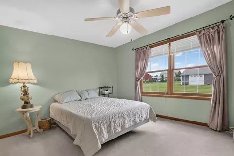 Bedroom - 3365 N School Dr, Morris, IL 60450 photo 5 of 7
