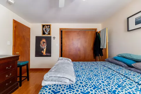 Bedroom - 4423 Eberly Ave, Brookfield, IL 60513 photo 5 of 6