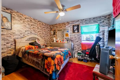 Bedroom - 4423 Eberly Ave, Brookfield, IL 60513 photo 4 of 6