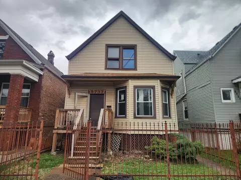 5733 S Wolcott Ave, Chicago, IL 60636