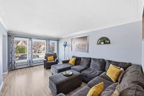 Living - 6558 S Karlov Ave, Chicago, IL 60629 photo 2 of 3