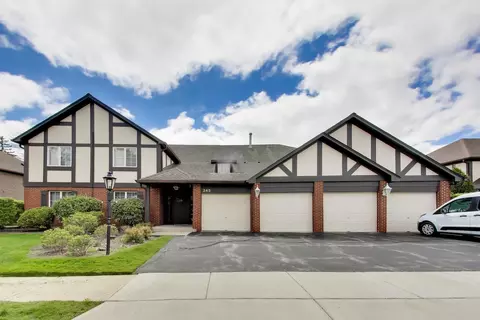 245 Windsor Ln #C, Willowbrook, IL 60527