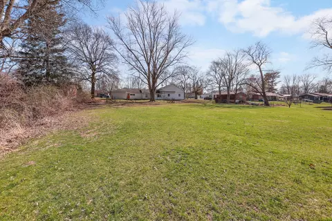 Exterior - 299 E Lincoln St, Seneca, IL 61360 photo 3 of 3