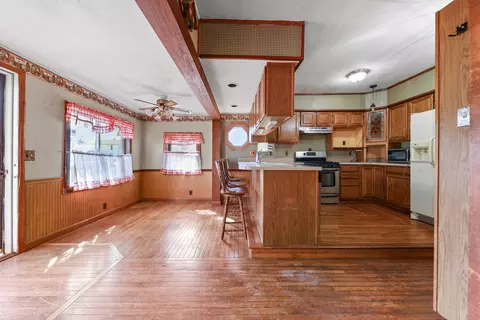 Other - 299 E Lincoln St, Seneca, IL 61360 photo 3 of 6