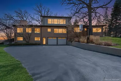 615 Robin Rdg, Elgin, IL 60123