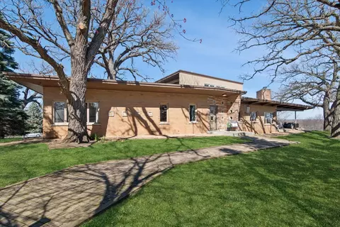 Exterior - 615 Robin Rdg, Elgin, IL 60123 photo 9 of 9