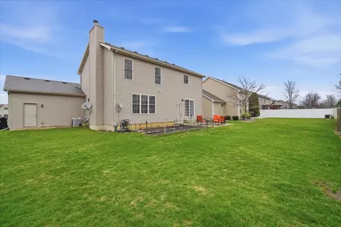 Exterior - 2947 Buffalo Ln, Normal, IL 61761 photo 4 of 4