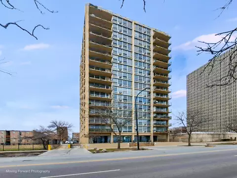 6730 S South Shore Dr #1504, Chicago, IL 60649