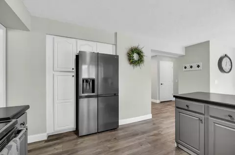 Kitchen - 704 S 8th St, Eldridge, IA 52748 photo 2 of 3