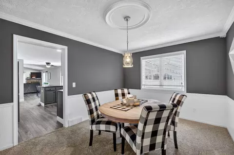 Dining - 704 S 8th St, Eldridge, IA 52748 photo 1 of 4