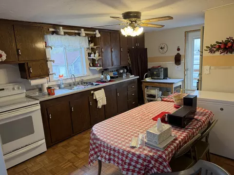 Kitchen - 2403 Deets Rd, Sterling, IL 61081 photo 1 of 1