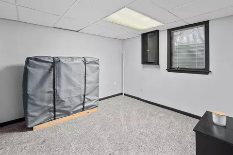 Bedroom - 925 12th Ave, Moline, IL 61265 photo 7 of 8