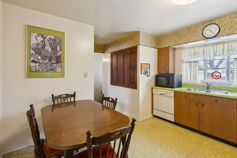 Kitchen - 310 Harvard St, Des Plaines, IL 60016 photo 3 of 3