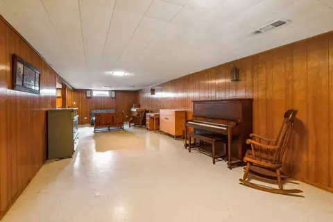 Other - 310 Harvard St, Des Plaines, IL 60016 photo 3 of 10