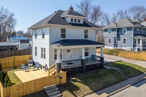 119 E Hayes St, Davenport, IA 52803